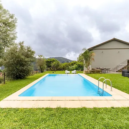Charming Retreat With Pool * Amares