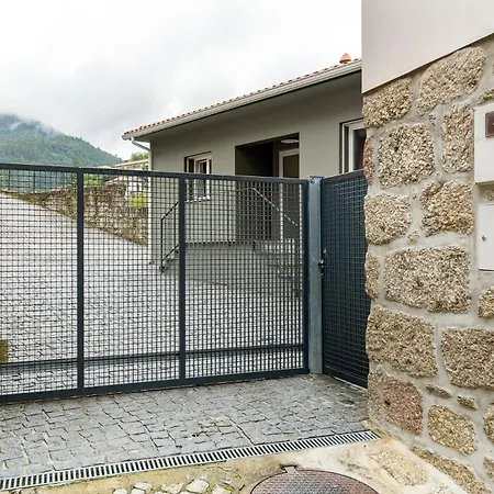 Charming Retreat With Pool * Amares